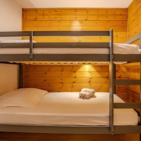 Direct Access W Living Space